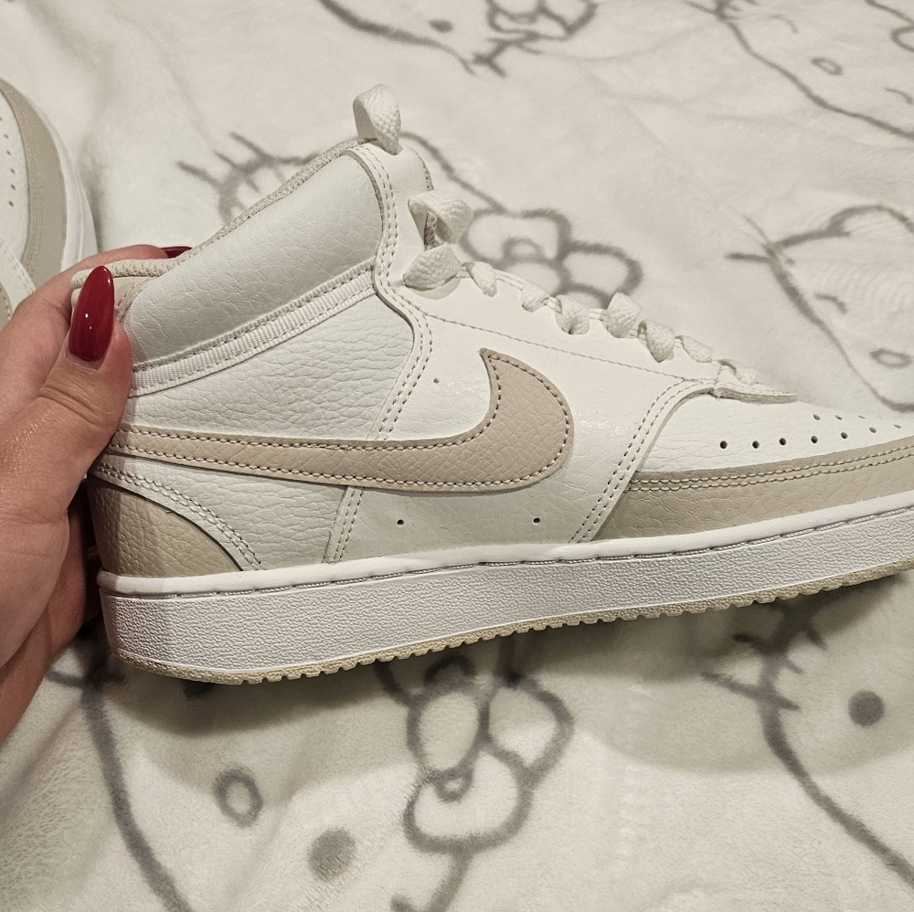 Nike Women's White and Tan Sneakers